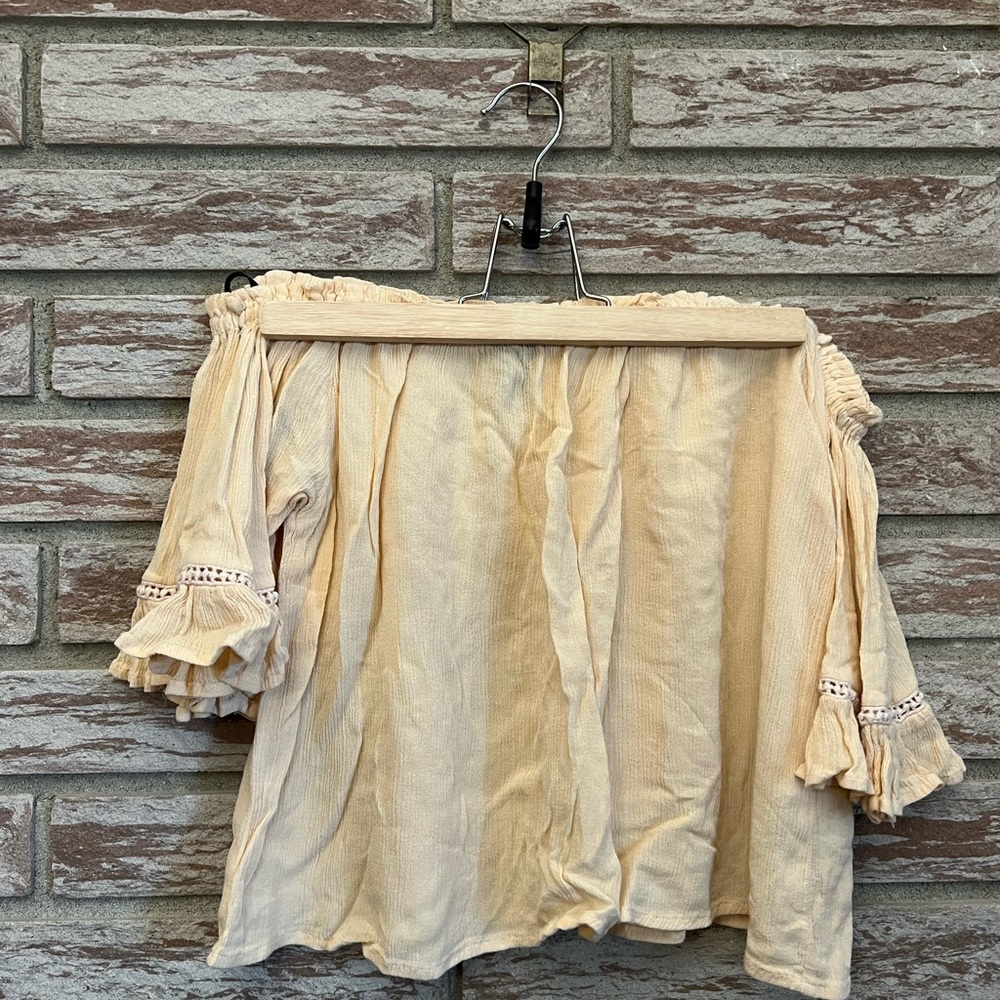 Forever 21 Peach Off the Shoulder Crop Top